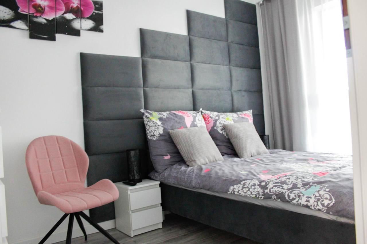 Apartament Wroclaw Centrum Galeria Magnolia エクステリア 写真