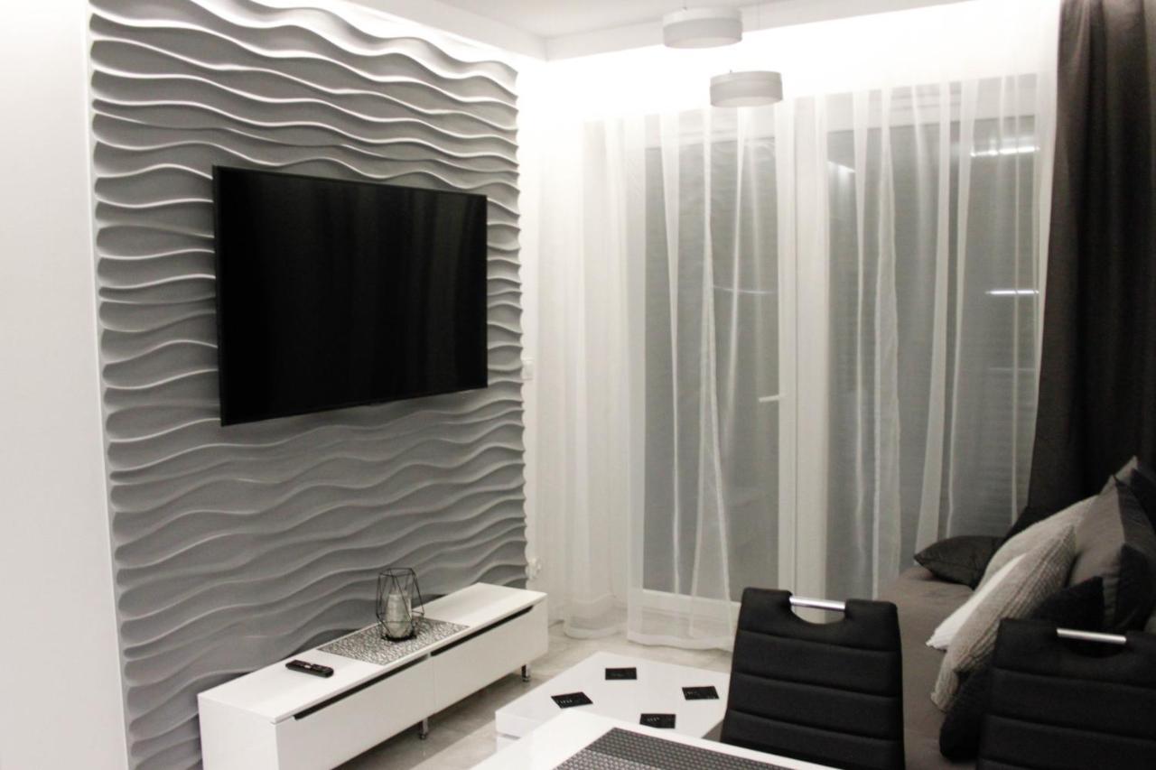 Apartament Wroclaw Centrum Galeria Magnolia エクステリア 写真