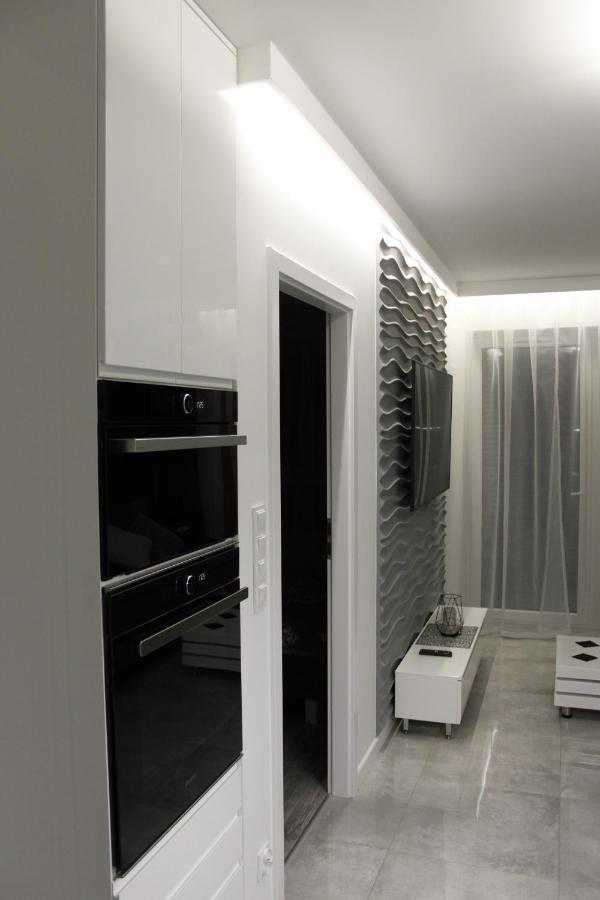 Apartament Wroclaw Centrum Galeria Magnolia エクステリア 写真