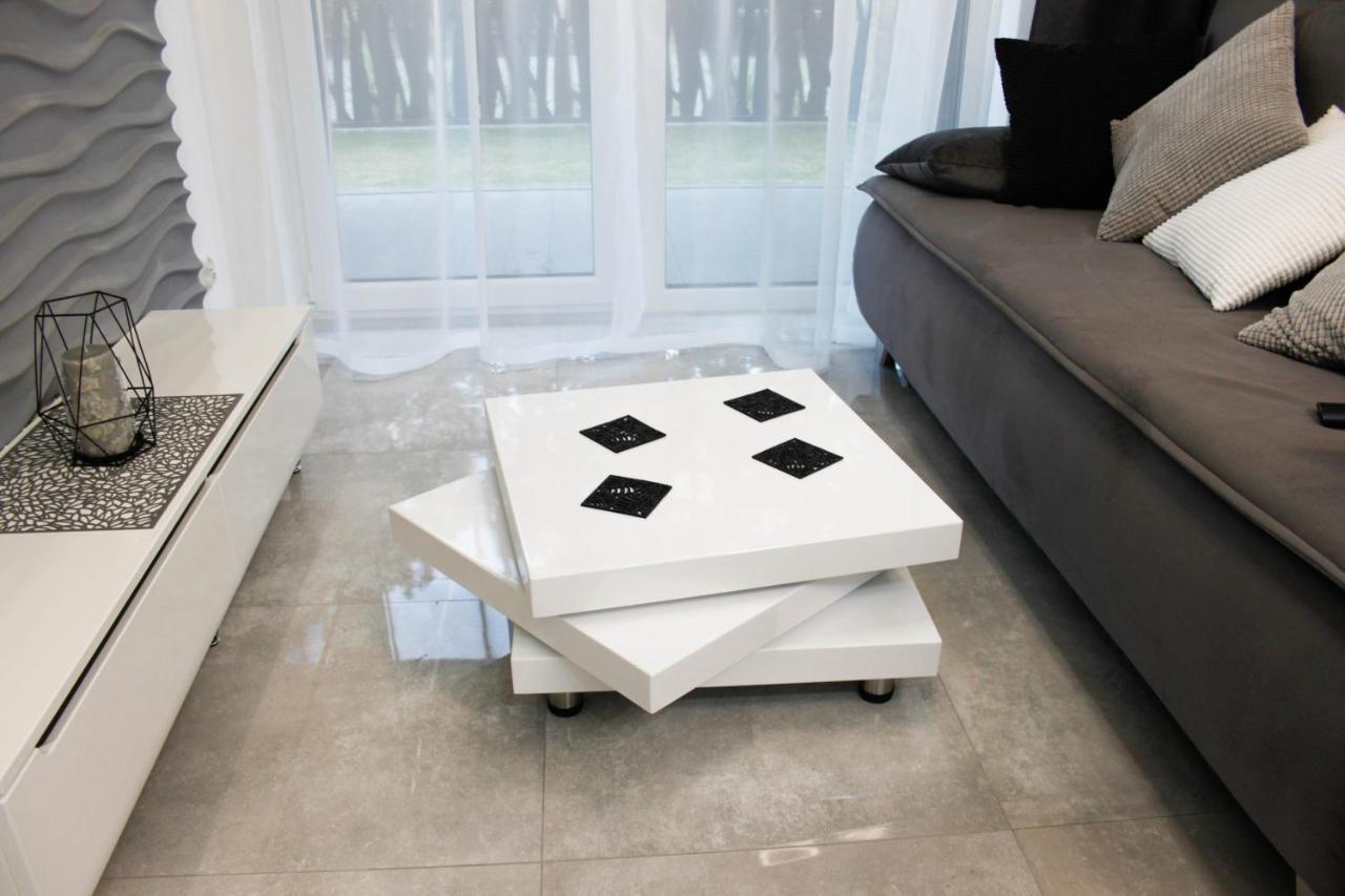 Apartament Wroclaw Centrum Galeria Magnolia エクステリア 写真